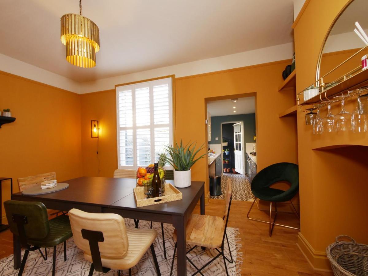 Bar Wall Cottage-City Wall Views-Sleeps 5 York Exteriér fotografie